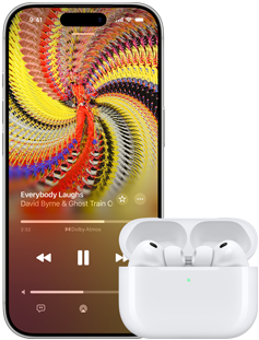 AirPods Pro 3 dengan Casing Pengisian Daya MagSafe, iPhone 17 Pro, Apple Music memutar Everybody Laughs ciptaan David Byrne dan Ghost Train Orchestra