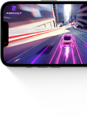 iPhone 17e menampilkan game balap yang sedang dimainkan