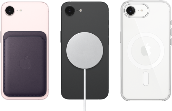 iPhone 17e, eksterior belakang, warna pink lembut, Dompet FineWoven dengan MagSafe terpasang, iPhone 17e, eksterior belakang, warna hitam, Pengisi Daya MagSafe terpasang, iPhone 17e, eksterior belakang, warna putih, Casing Transparan dengan MagSafe terpasang