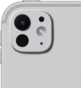 iPad Pro, eksterior belakang, warna perak, sistem kamera pro dengan lensa lima elemen dan flash true tone adaptif